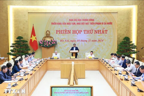 Xóa nhà tạm, dột nát là công việc chung của cả hệ thống chính trị